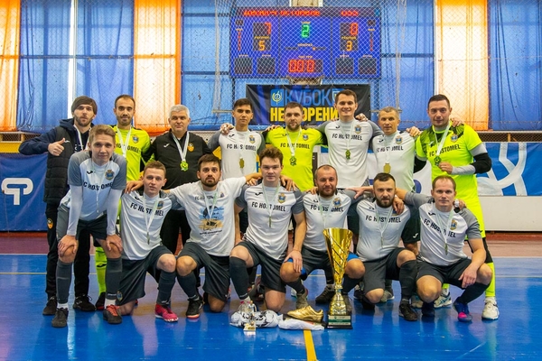«Десна-Гостомель»  тріумфує в КФЛ