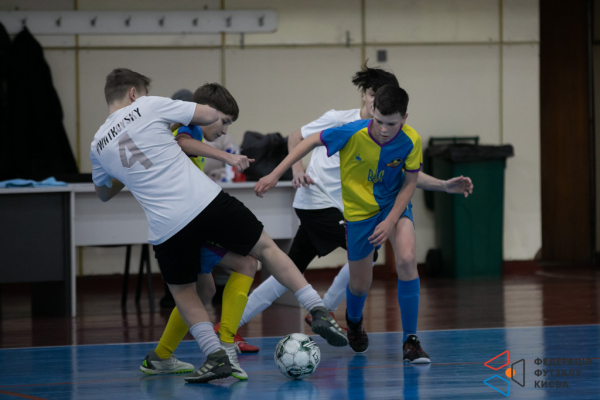URAGAN 10' - ДЮСШ-14 ФАРР 11'