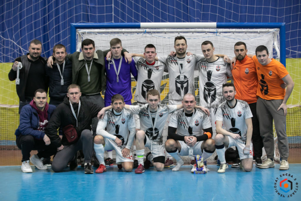 Нікос - DiЄvo
