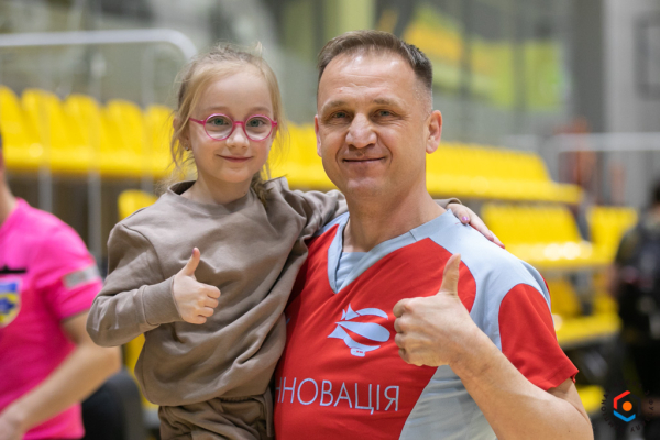 Юрінновація - ФК Армія
