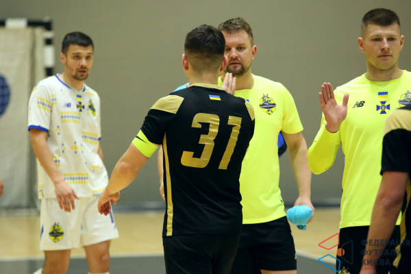 FC KHARAKTERNIK - Золоті Ворота