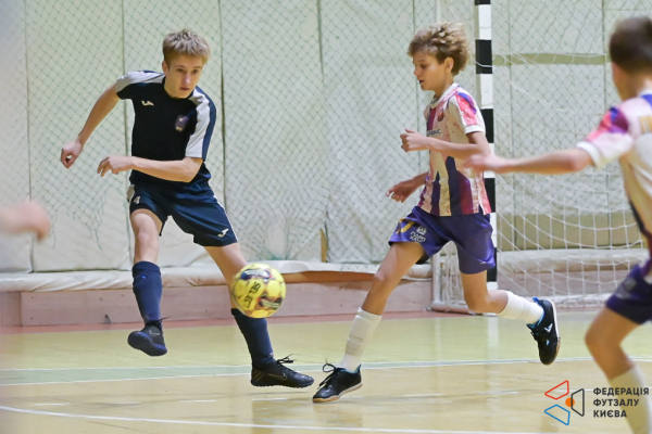 КДЮСШ Чемпіон 13' - ДЮСШ 21 12'