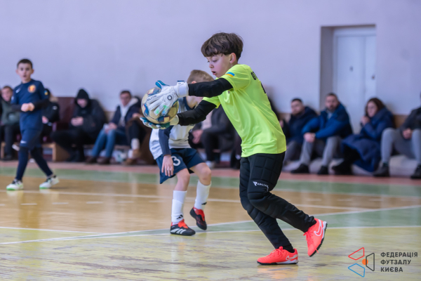 КДЮСШ Чемпіон-3 17' - SAF Chayka-3 17'