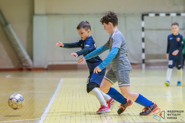 КДЮСШ Переможець 17' - КДЮСШ Чемпіон-2 17'