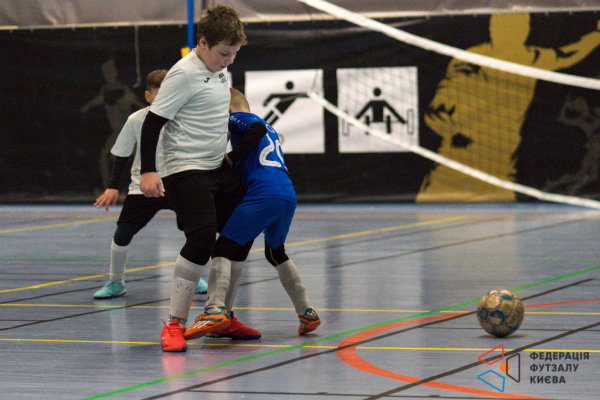 Чайка Вишгород 16' - ФАРР СК Старт 16'