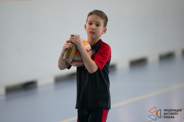 Чемпіон Дарницька площа 16' - КДЮСШ Переможець (197) 16'