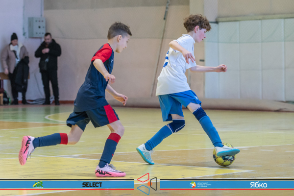 Чемпіон Дарницька площа 13' - ДЮСШ 21 (241) 13'