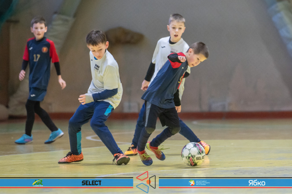 Чемпіон Дарницька площа 16' - ФАРР СК Старт 16'