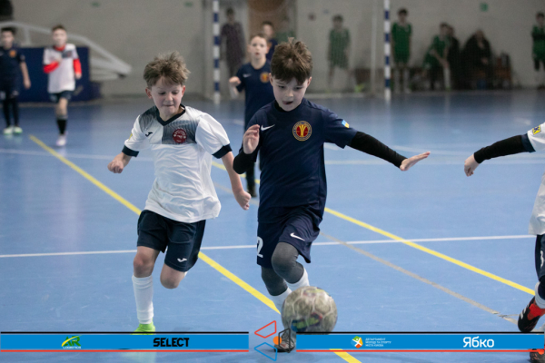 КДЮСШ Чемпіон-3 17' - SAF Chayka-3 17'