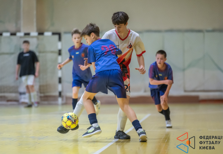 Дніпровський Князь 12' - КДЮСШ Переможець-2 12'